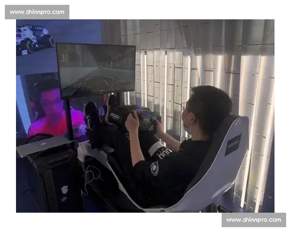 电竞界的“劳模”，看看他如何平衡训练与生活