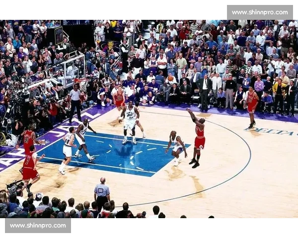 绝杀集锦：NBA赛场上的“绝命时刻”，谁是终结者